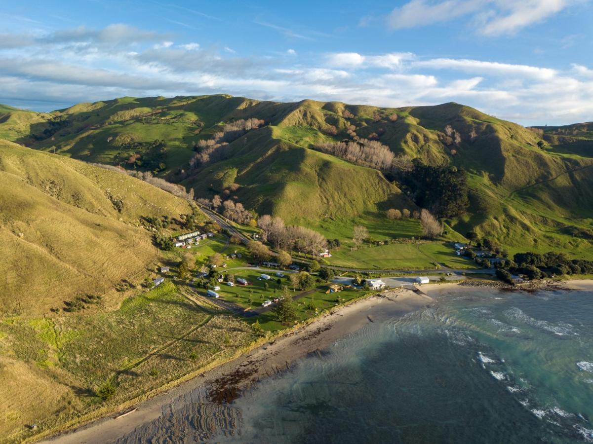 Tatapouri Bay Hotel Gisborne Exterior foto